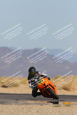 media/Mar-22-2025-CVMA (Sat) [[462c0ffedb]]/Race 13-Amateur Supersport Middleweight/